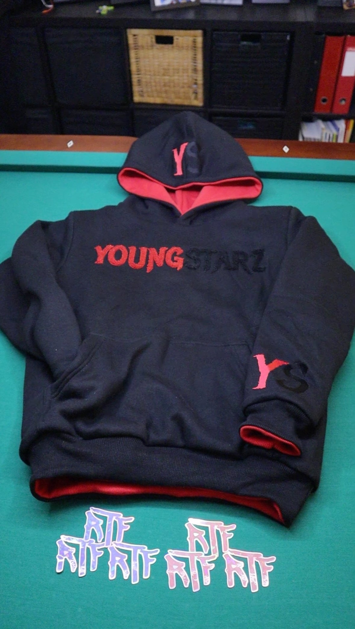 YoungStarz Rose Red/Black