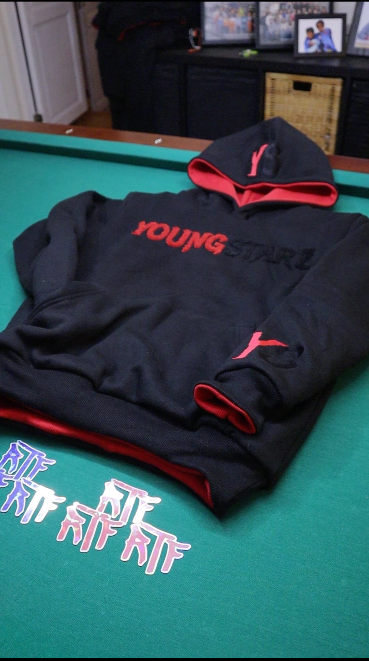 YoungStarz Rose Red/Black